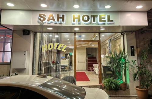 Fatih Hotel | Budget-Friendly Şah Otel with Restaurant & Breakfast Options