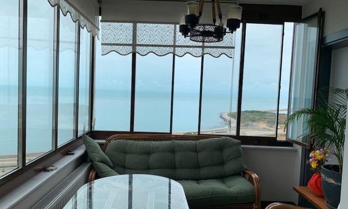 Trabzon Apartment | Coastal View Apartment in City Center – Rated 9/10 by Guests