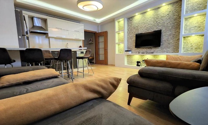 Bomonti Apartment | Modern 2+1 Suite in Şişli Center - Pet Friendly & Family Ready