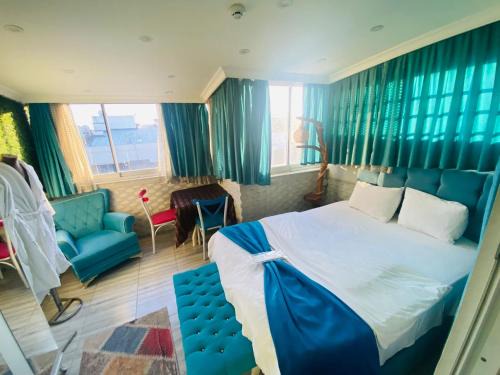 Buca Apartment | Discover Comfort at ŞİRİNYER APART OTEL - Pet Friendly Stay