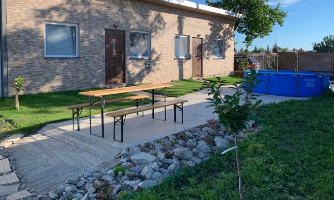 Stvrtok na Ostrove Apartment | Discover Šípková: Pet-Friendly Retreat with Pool Access