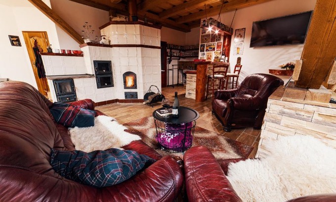 Slovenska Lupca Apartment | Experience Žrebčín Mlynčok: Pet-Friendly & Family-Oriented