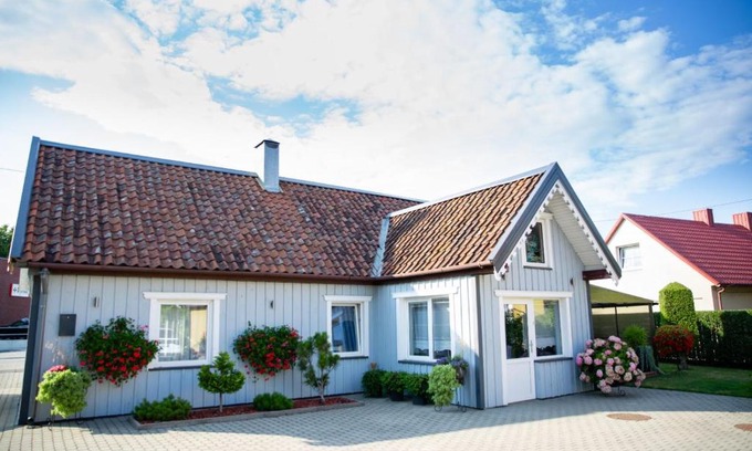 Silute Apartment | Family-Friendly Retreat at Žvejo Kiemelis - 9.9/10 Rated