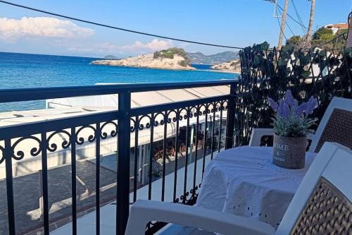 Kokkari Apartment | Discover the Aegean from Your Private Beach Retreat