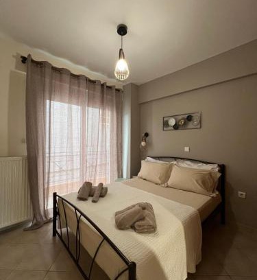 Agrinio Apartment | Discover Comfort in Αγρίνιο: Family-Friendly Getaway