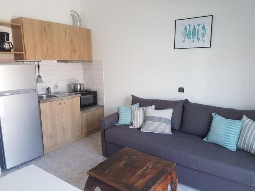 Myrina Apartment | Cozy 40m² Apartment in Myrina, Steps from the Sea
