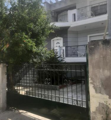 Karditsa Apartment | Discover Ιανός Kαρδίτσα: Budget-Friendly Stay Awaits