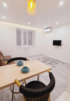 Kokshetau Apartment | Budget-Friendly Stay at Аблайхана 1 - Guest Rated 10/10