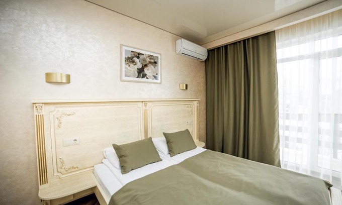 Solochyn House | Experience Comfort at Августин with Oceanfront Views
