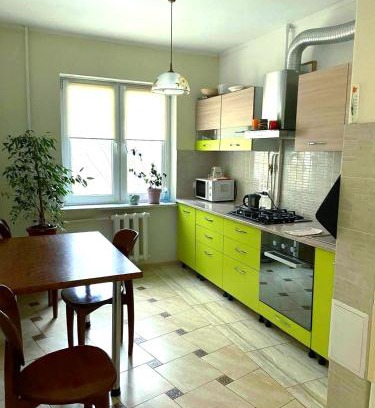 Rivne Apartment | Budget-Friendly Hotel Near Автовокзал with Family Amenities