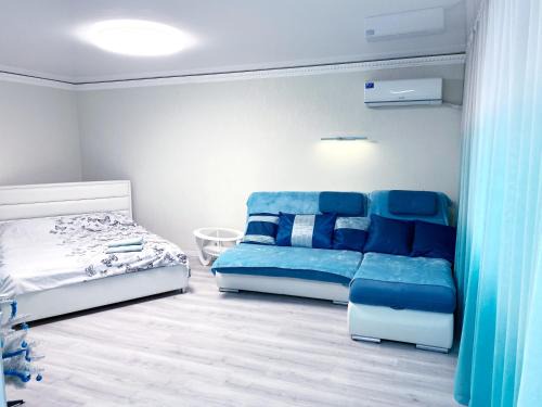 Dnipro Apartment | Prime Apartment in the Heart of the City - Guest Rated 9.8