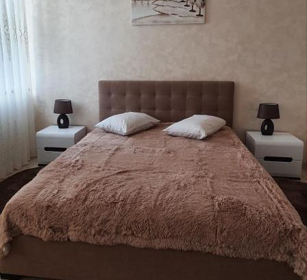 Zalissya Apartment | Child-Friendly апартаменти квартира with 9.9/10 Guest Rating