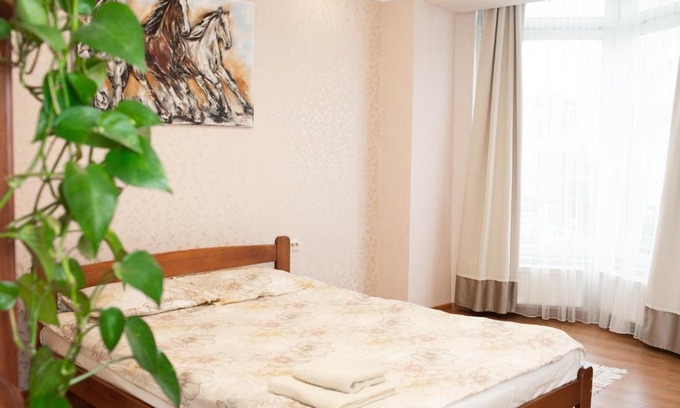 Yavory Apartment | Pet-Friendly Apartments in Sykhiv - Guest Rated 9.8
