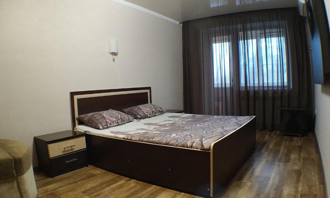 Krivoy Rog Apartment | Perfectly Located KR Apartments in the Heart of Metallurgov