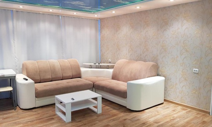 Norilsk Apartment | Elegantly Designed Luxe Apartments with Hot Tub Access