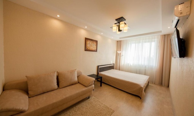 Frunzensky District Apartment | Top-Rated Притыцкого Apartments with Hot Tub Access