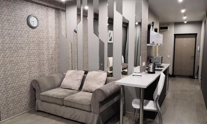 Naberezhnye Chelny Apartment | Stylish Apartments at Цветочный бульвар 12а - Top Rated Stay
