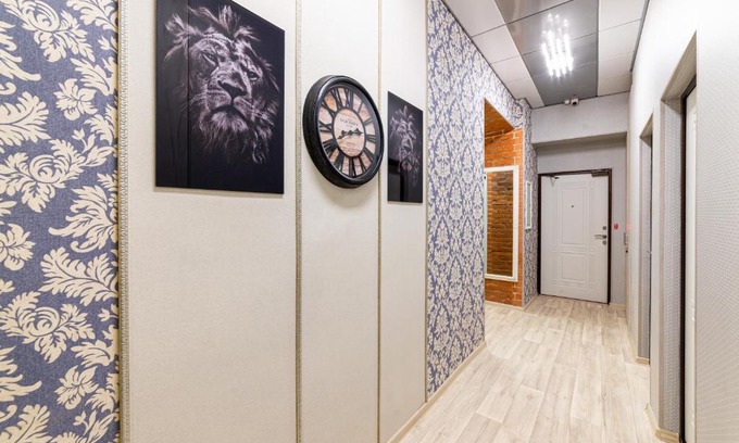 Vladimirskiy Apartment | Budget-Friendly Apartments at Чёрное дерево, Марата 59