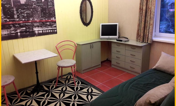 Sinyovo Apartment | Pet-Friendly Apartments with Hot Tub and Breakfast Options