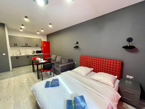 Uzhhorod Apartment | Family-Friendly Stay at Yes Silver Apartments with Great Ratings