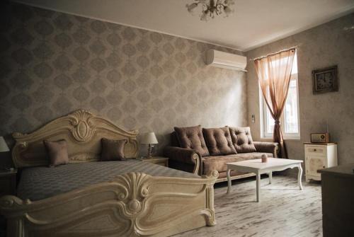 Slivek Apartment | Elegant Apartment Barok: Guest Rated 9.7 with Breakfast
