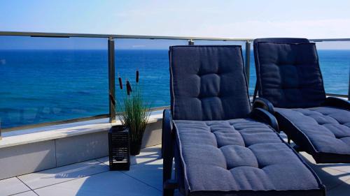 Obzor Apartment | Inviting Beach View Apartment in Obzor: Rated 9.7/10