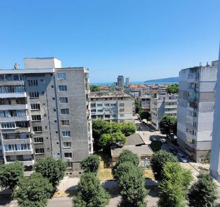Varna City Centre Apartment | Pet-Friendly Апартамент Пирин with Exceptional 9.5 Rating