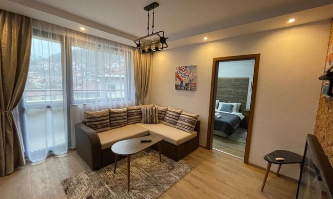 Chepelare Apartment | Stylish Apartment Stíl - Perfect for Families, Rated 10/10