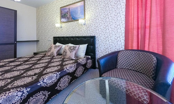 Kirovskiy rayon Hotel | Highly Rated АпартСтудио Шевченко with Breakfast Included