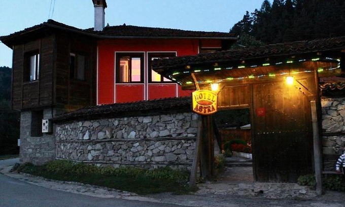 Koprivshtitsa House | Discover Астра къща за гости: Family-Friendly Retreat