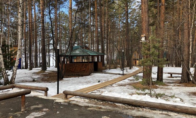 Molodezhny Cabin | Experience Tranquility at База отдыха оз. Байкал