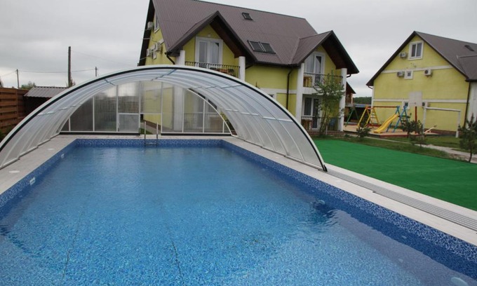 Volyn Oblast Hotel | Experience Боброва-Хата: Oceanfront Bliss for Families