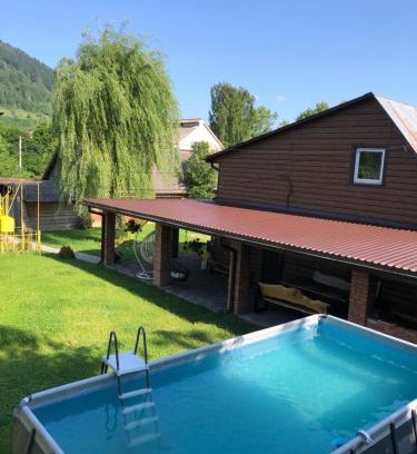 Mizhhirya House | Discover the Comfort of Будинок з лазнею - 9.5/10 Rated