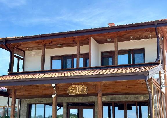 Panicherevo Villa | Pet-Friendly Retreat at ВАЛ -МАЦА-7 with Ocean Views