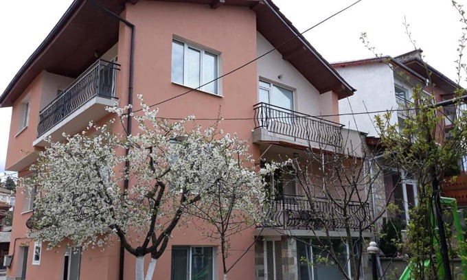 Dospat House | Inviting Stay at Вила Багрянови with Hot Tub & Breakfast