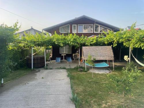 Sapareva Banya Villa | Discover Comfort at Villa Matza - Rated 9.5/10, Pet-Friendly
