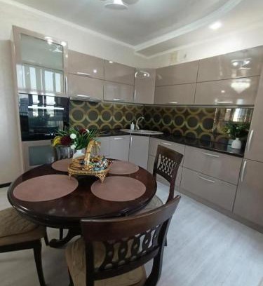 Kokshetau Apartment | Explore ВИП КВАРТИРЫ: Family-Friendly Getaway Awaits