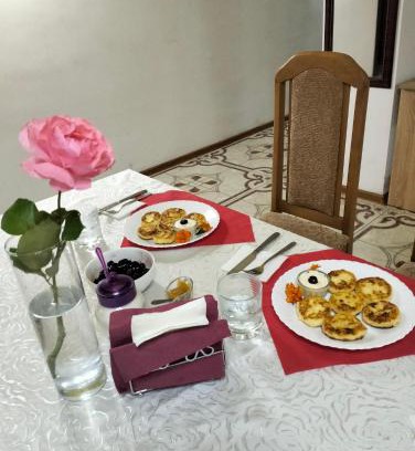 Lviv Oblast Hotel | Experience Villa Sady Yevi: Family-Friendly with Breakfast