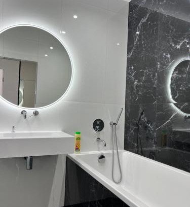 Rivne Apartment | Premier Apartments Near Bus Station - Family Friendly Stay