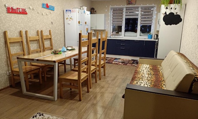 Sheregesh House | Highly Rated Guesthouse with Breakfast and Kitchen Access
