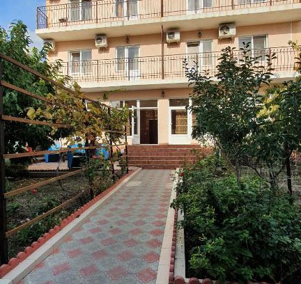 Gelendzhik House | Cozy Гостевой дом Центральный: Pet-Friendly with Kitchen
