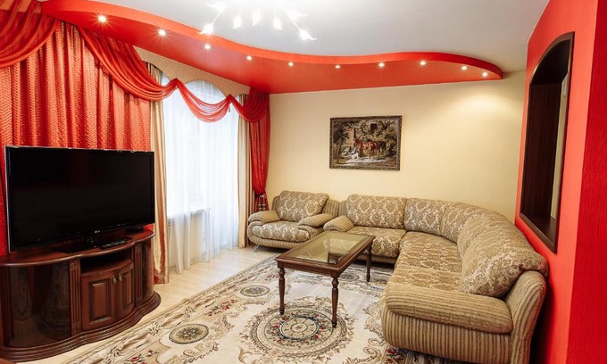 Achinsk Hotel | Discover Hotel "Аркада" with Pool and Breakfast Options