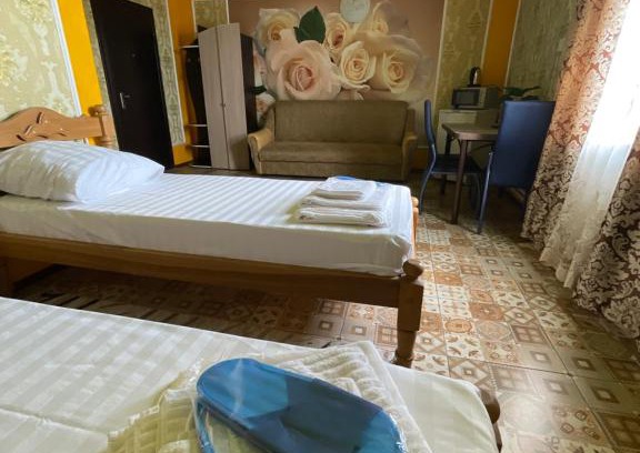 Liski Hotel | Pet-Friendly Гостиница Барракуда with Breakfast & Kitchen