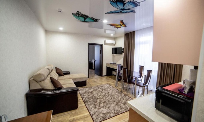 Yeysk House | Guest Rated: 9/10 at Гостевой дом Елена with Ocean View