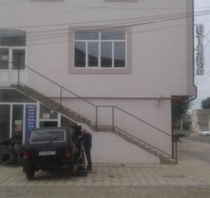 Kizlyar Hotel | Welcoming Гостиница Гранд: Breakfast Included & 8/10 Rating