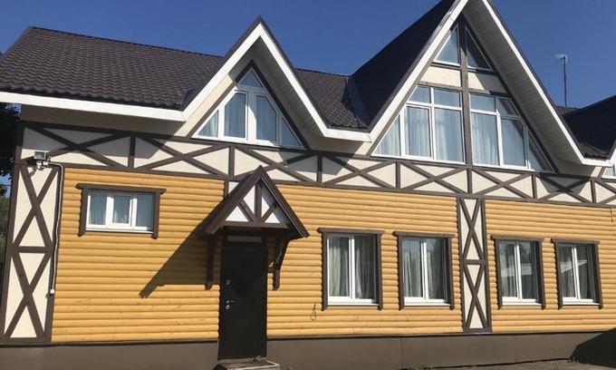 Kisel'Ninskoe Hotel | Budget-Friendly Stay at Hotel СЕВЕРНАЯ with Breakfast