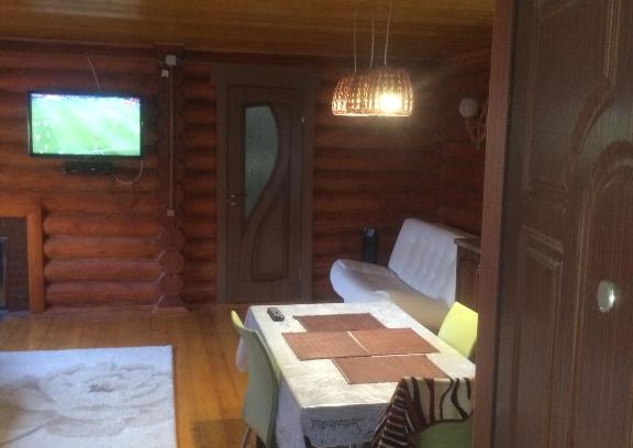 Tutayev House | Cozy Гостиничный Дом with Breakfast and Hot Tub Access