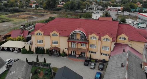 Nyzhnje Selyshche Hotel | Discover Готель Близниці: 4-Star Stay with Family-Friendly Perks