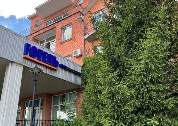 Starovoitove Hotel | Pet-Friendly Готель Ягодин: Ideal for Family Getaways