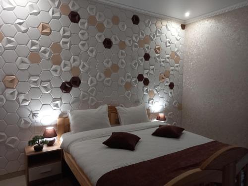 Uman Hotel | Pet-Friendly River House Hotel with Excellent 9.2/10 Rating